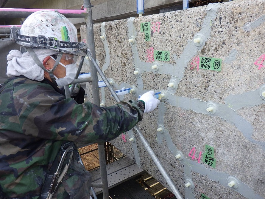 738b0619ec8715581c67c44f92005806